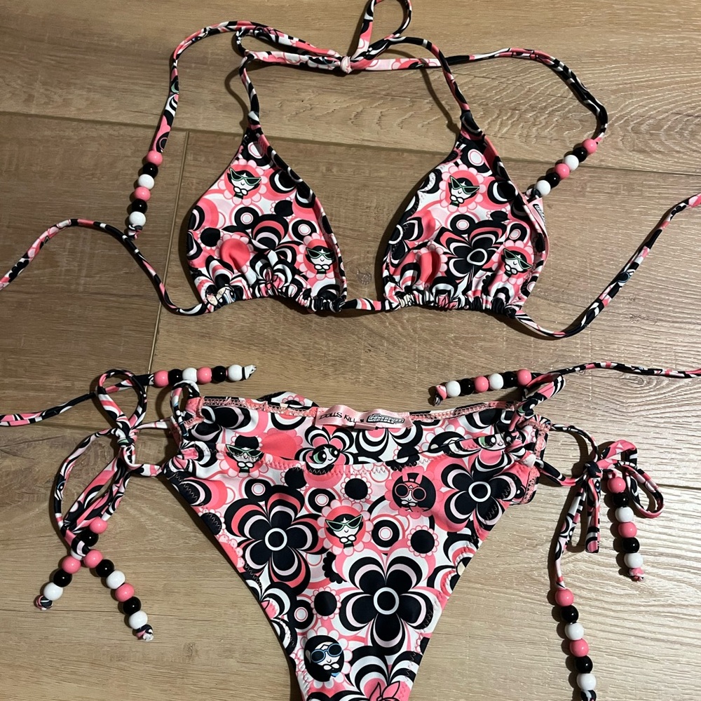 Pink and black Powerpuff Girls bikini set